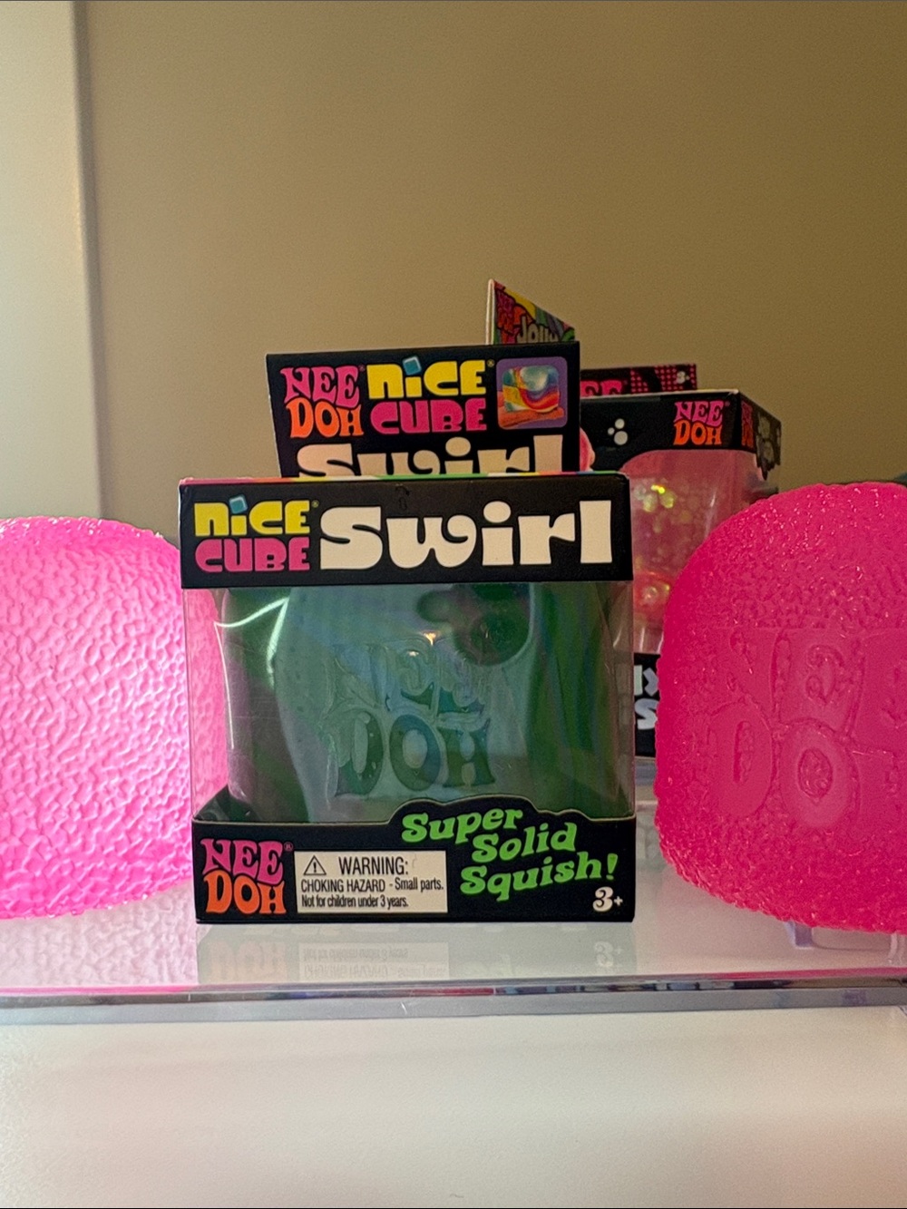 Nice Cube Swirl Super Solid Squish - Green by Nice Doh